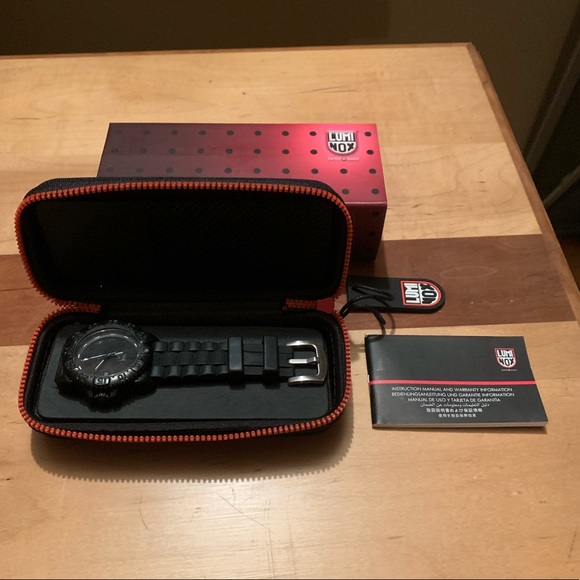 Luminox 3051 BO NAVY SEAL Colormark 44mm Watch - Picture 2 of 8